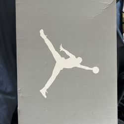 Men’s Wolf Grey 5 Brand New Size 10