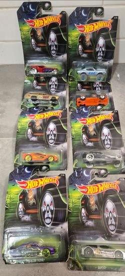 Hot Wheels Complete Set 8/8 Halloween 2017(8/8) - NEW & Sealed