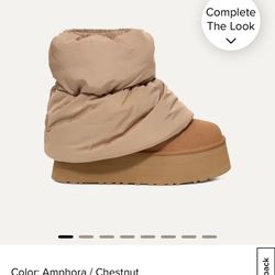 UGG Classic Mini Dipped Pufffer Size 8