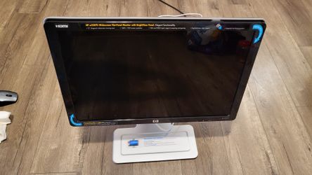 HP Pavilion a6400f plus 22" HP w2207h Monitor