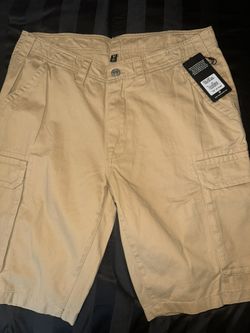 True religion cargo shorts 33