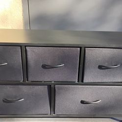 5 Drawer Storage Dresser 