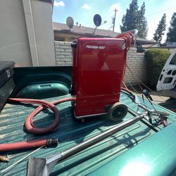 Pullman Holt Vacuum Carpet Cleaner 