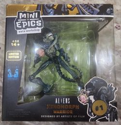 Mini Epics Aliens Xenomorph Warrior Figure Limited Edition Weta Workshop