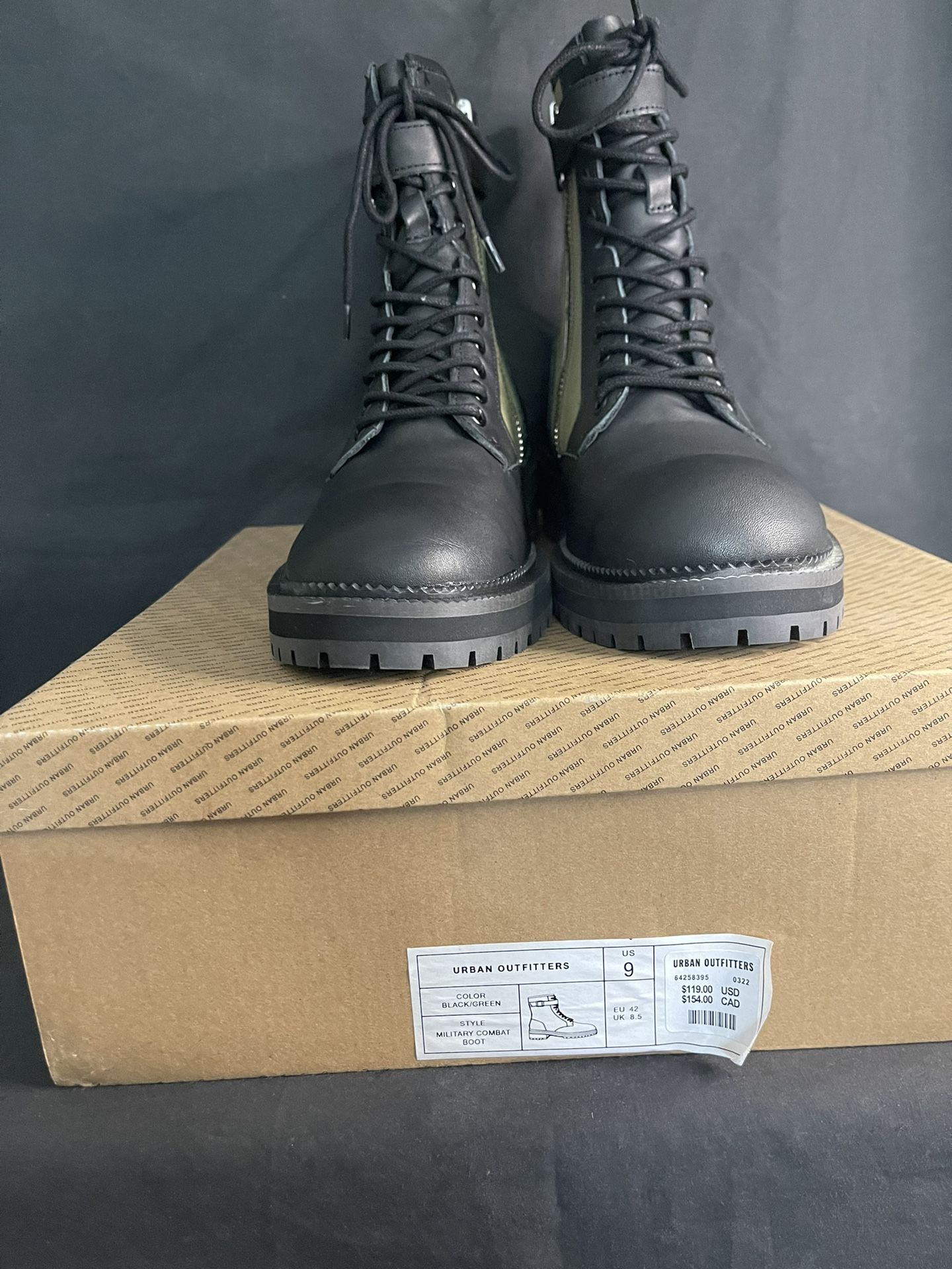NEW $119 UO Urban Outfitters Military Combat Boots US 8M Leather Rubber Blk Grn Korean Era US M1948 Combat Boots Russet Brown Leather Cap  main image 3