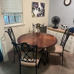 Kitchen Table 