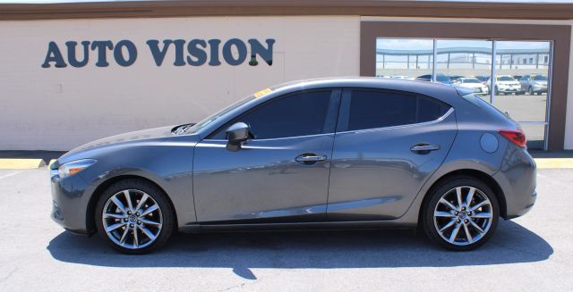 2018 MAZDA MAZDA3