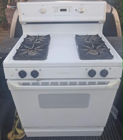 Gas stove