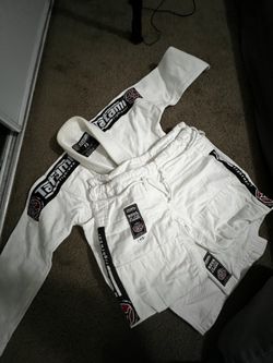 Tatami Jiujitsu Kimono