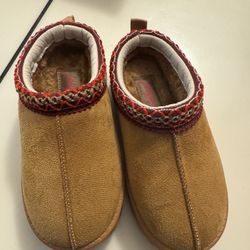 Jellypop Slipper Size 11 Toddler