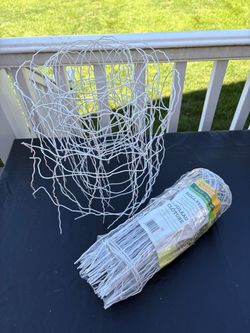 White Wire Roll Garden Fencing