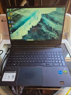 Hp victus gamimg laptop