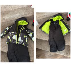 Boys 4T Snow Bibs And Coat Brand New Condition