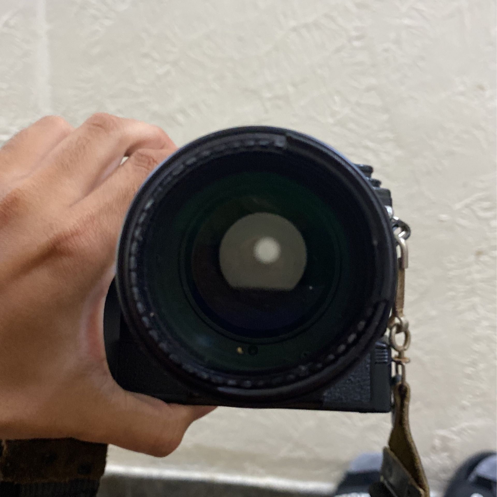 Nikon Em