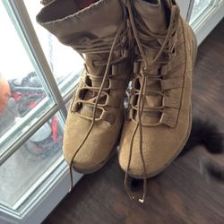 Nike Tan Tactical Boots