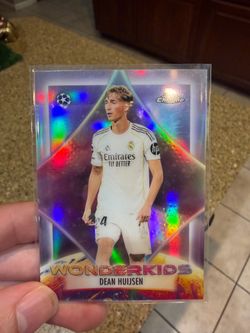 Dean Huijsen Topps Chrome Wonderkids uefa club competitions 25/26