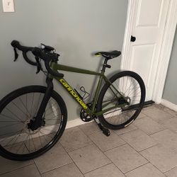 Cannondale Slate Hybrid Bicycle 