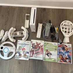 Nintendo Wii Console bundle Tested and works!