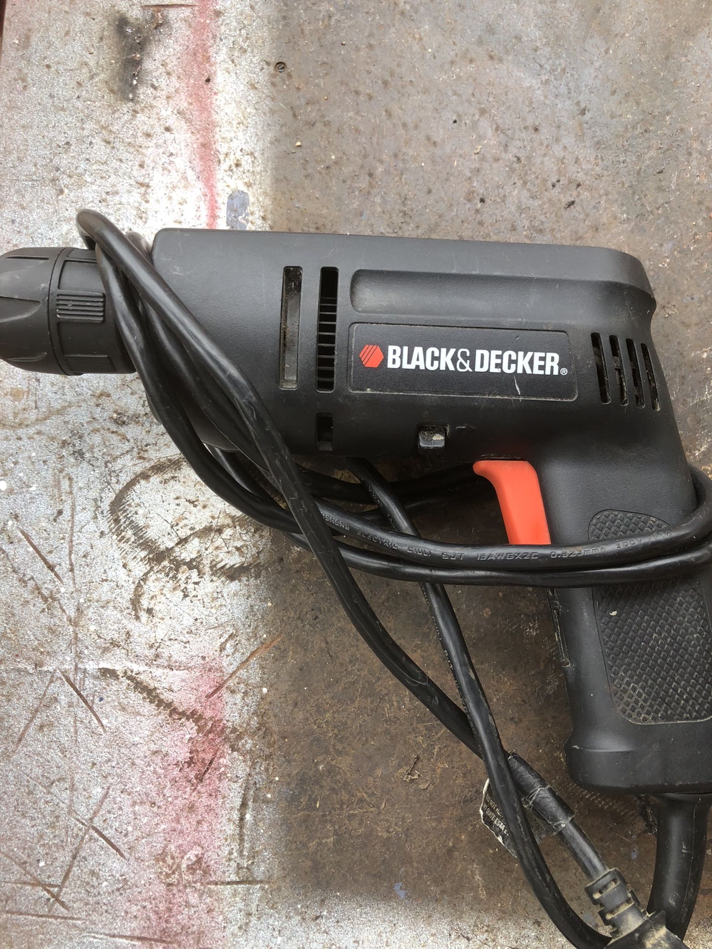 Black+Decker Drill 120v