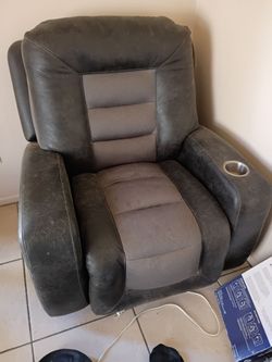 Recliner chair