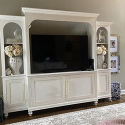 Tv Cabinet Fits 65-70”