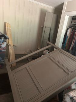 Poster bed with 6 drawers