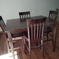 Tall Table And 4 Chairs