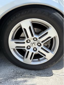 Honda Odyssey Touring Stocks