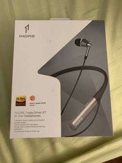 1more headphones