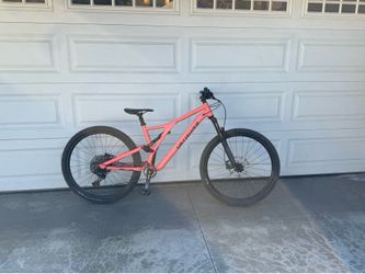 2022 specialized stumpjumper alloy XL 29 mountain bike