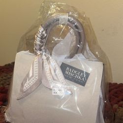 Badgley Mischka New York Ardenne Zipper Satchel