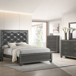 4 Pc Queen Bedroom Set