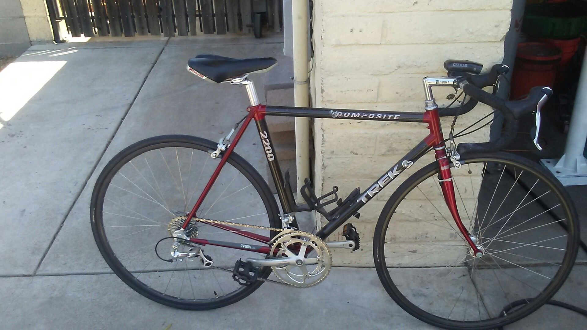 Trek composite 2200 road bike