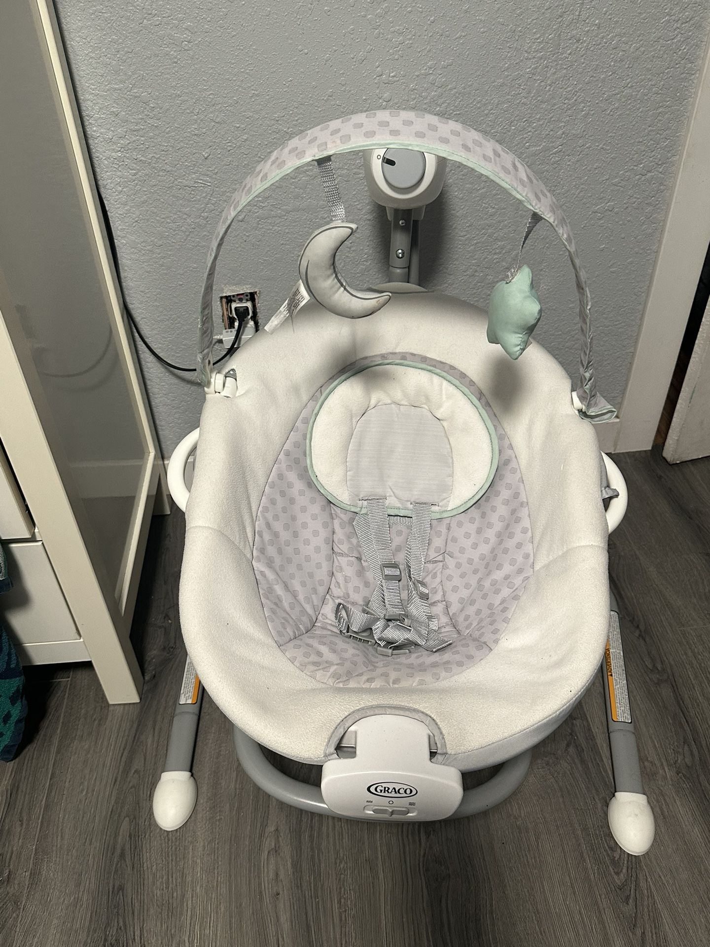 GRACO Baby Swing 