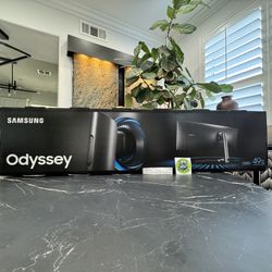 49” Samsung Odyssey CRG9 DQHD Curved Gaming Monitor 120hz 4ms
