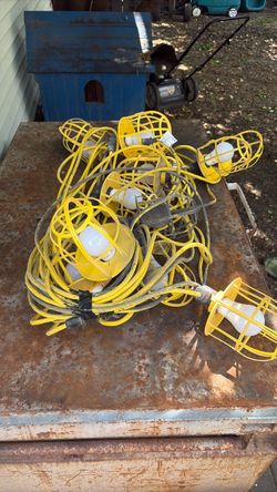Temporary string of lights