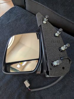 Brand New Electric Mirror for 2004-2008 Ford E150 Econoline Van