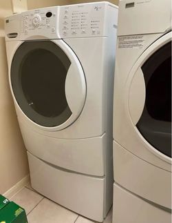 Kenmore elite washer and dryer with pedestals