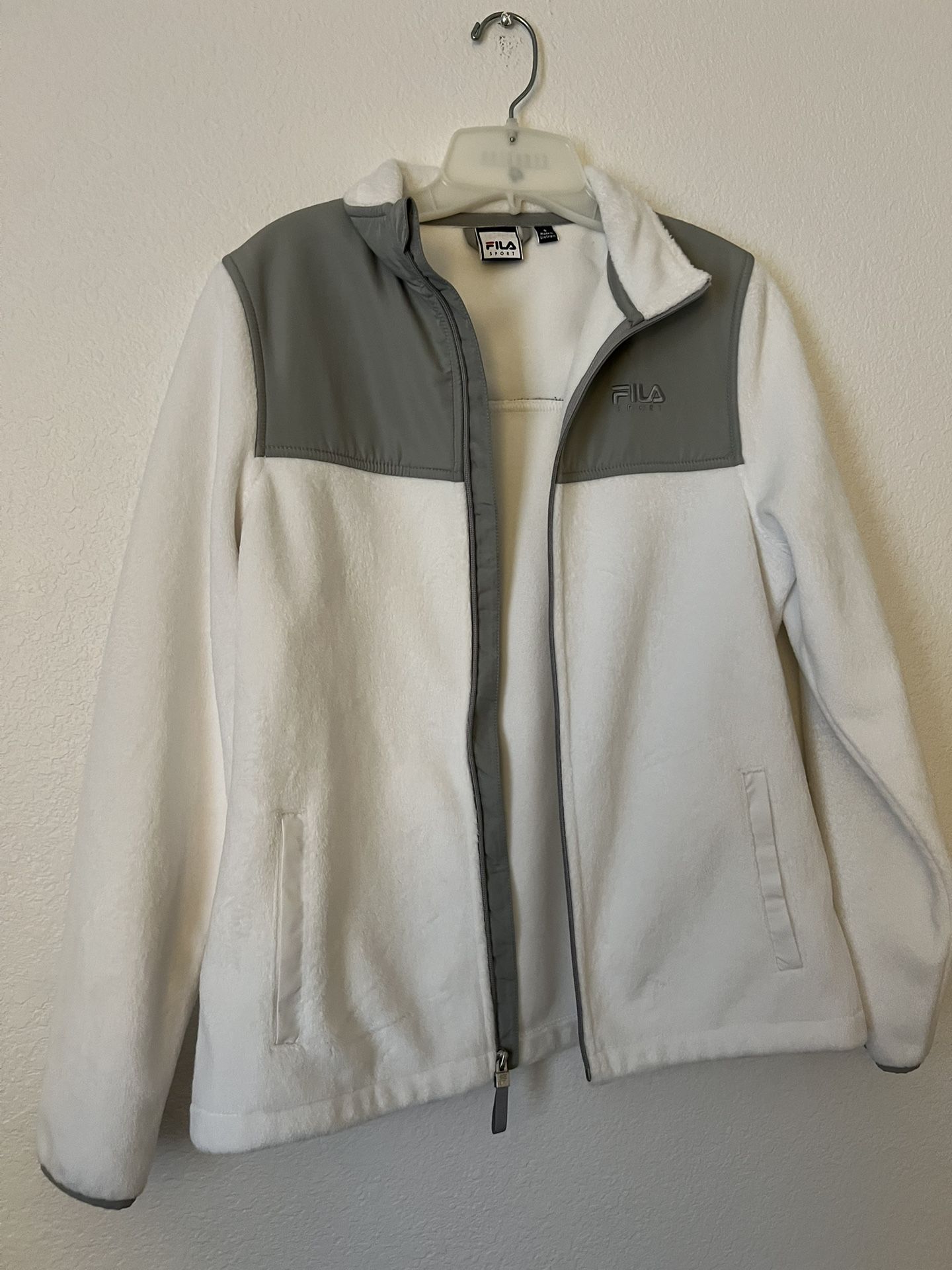 Fila Women’s Sweatshirt Zip Up Long Sleeve