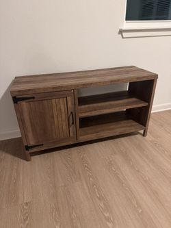 Tv Stand 40”