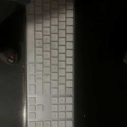 Apple Touch ID Keyboard