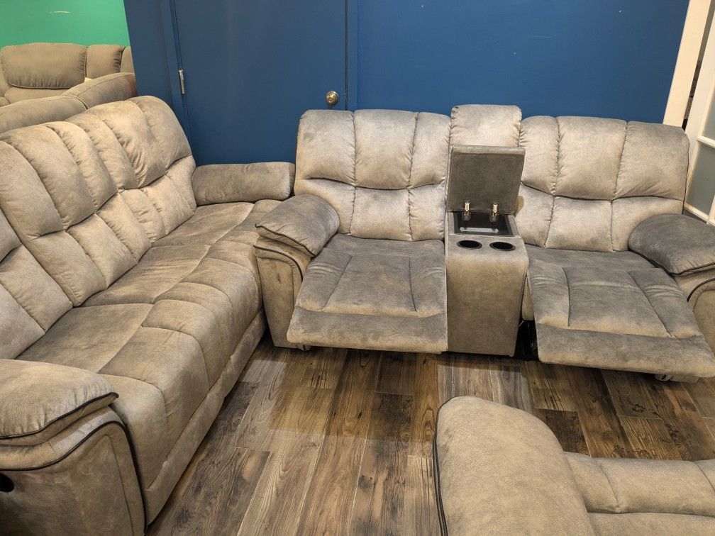 Barcelona Reclining Sofa And loveseat $999