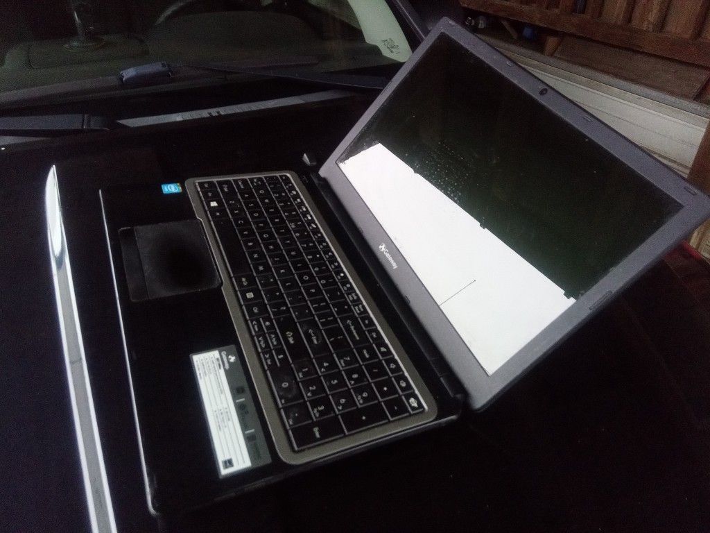 Laptop Computer, 15 And A Half Inch Screen