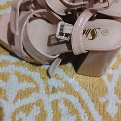 Women's Heels 15