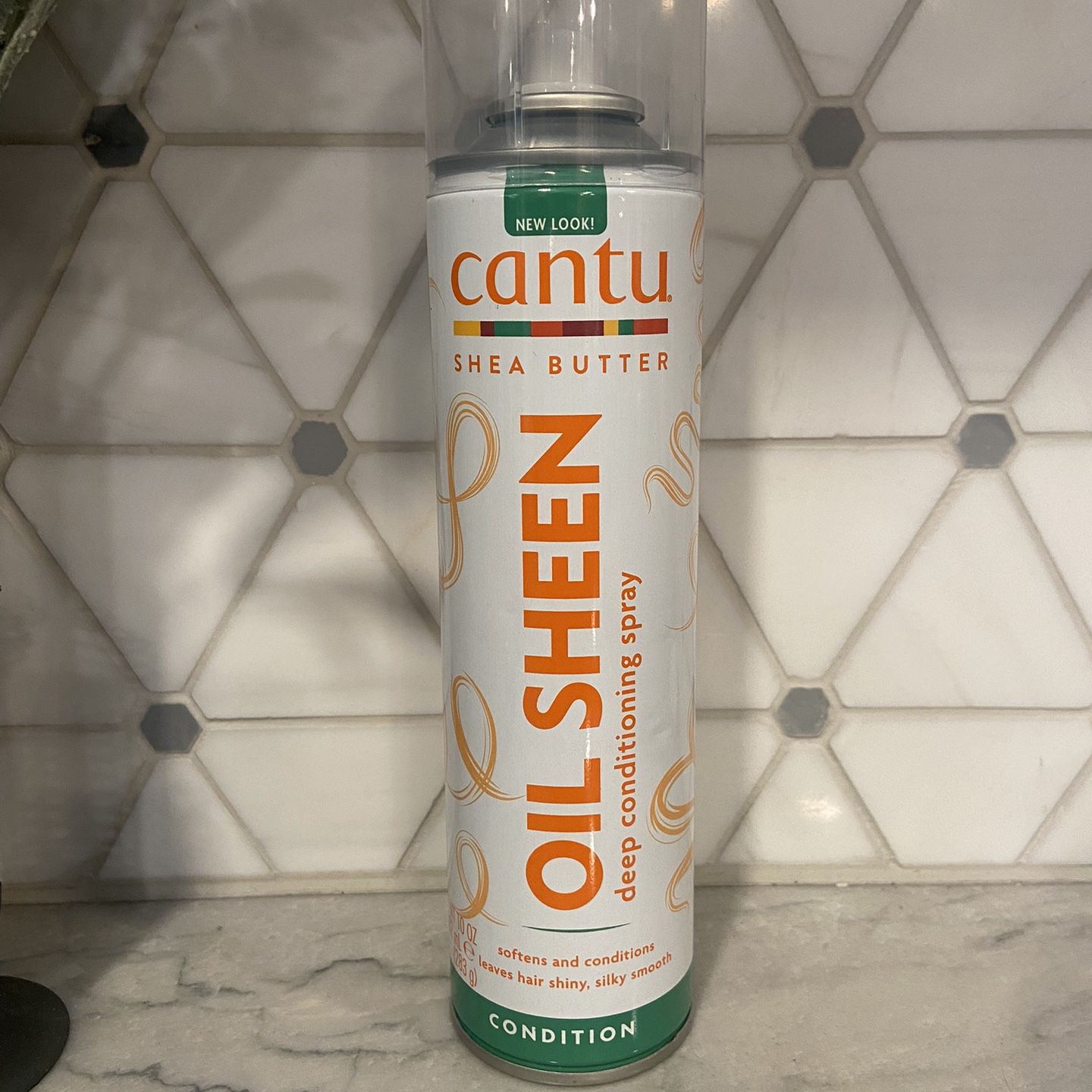 Cantu Shea Butter Oil Sheen Deep Conditioning Spray (10 oz
