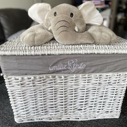 NEW Émilie & Théo Wicker Elephant Toy Basket NIB