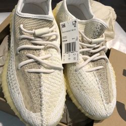 Yeezy Boost 350 V2