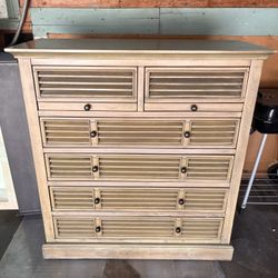 Vintage Wardrobe 