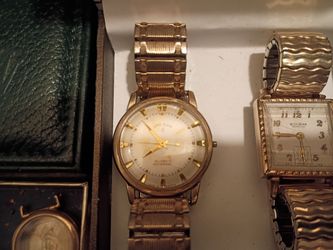 Elgin vintage working 20 jewles