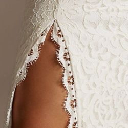 Wedding Dress *NEVER USED*